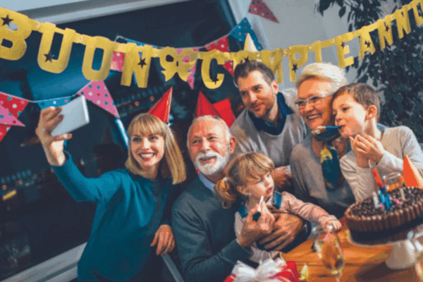 festone-buon-compleanno-oro