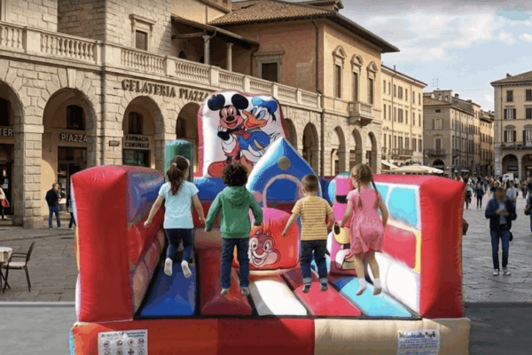 gonfiabile-giardino-piazza